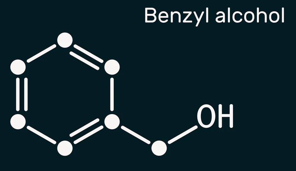 benzyl alcohol là gì