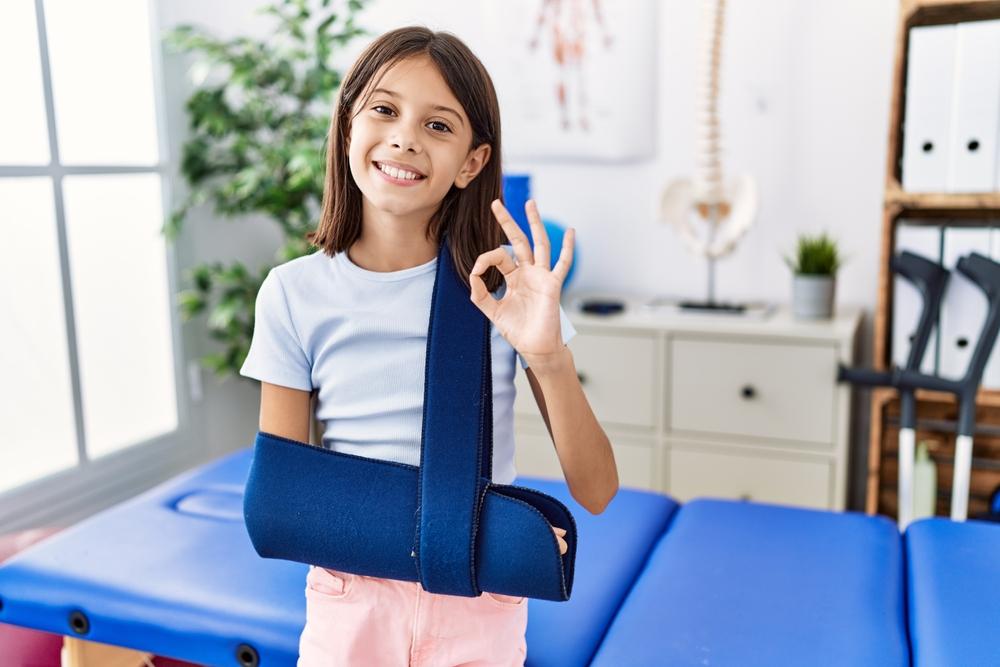 gãy xương đòn ở trẻ em