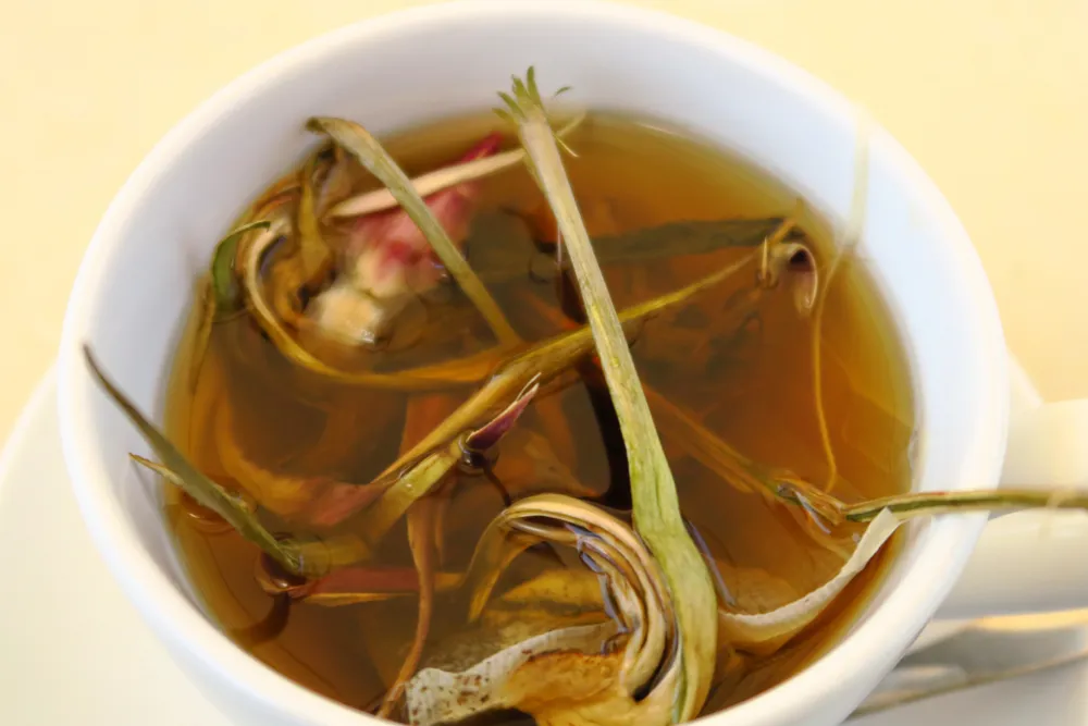 uống gì cho mát gan hết mụn