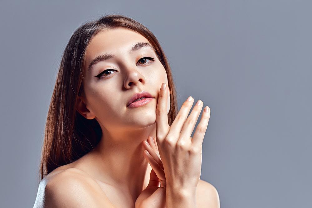 phẫu thuật căng da mặt