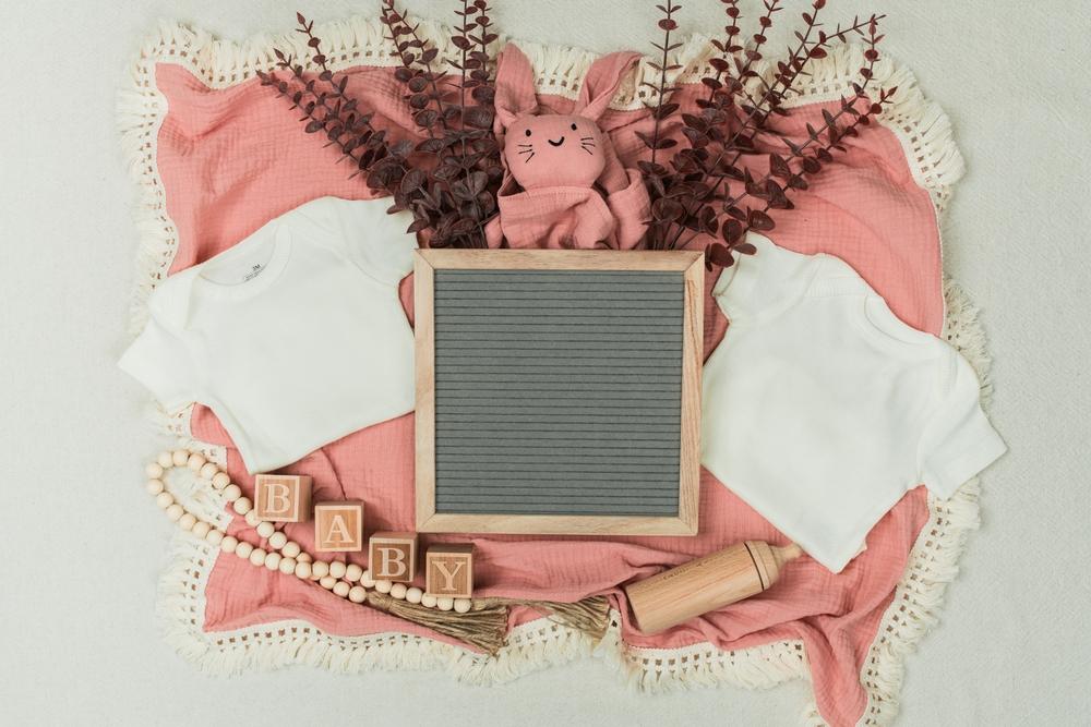 Tên ở nhà cho bé trai sinh đôi