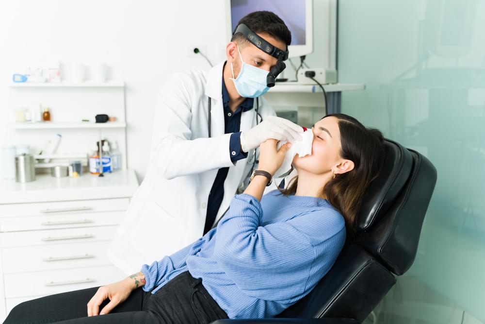 hay chảy máu mũi là bệnh gì