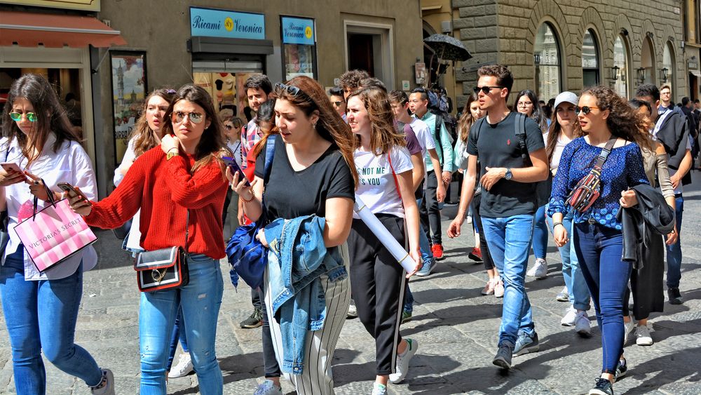 kỹ năng thoát khỏi đám đông