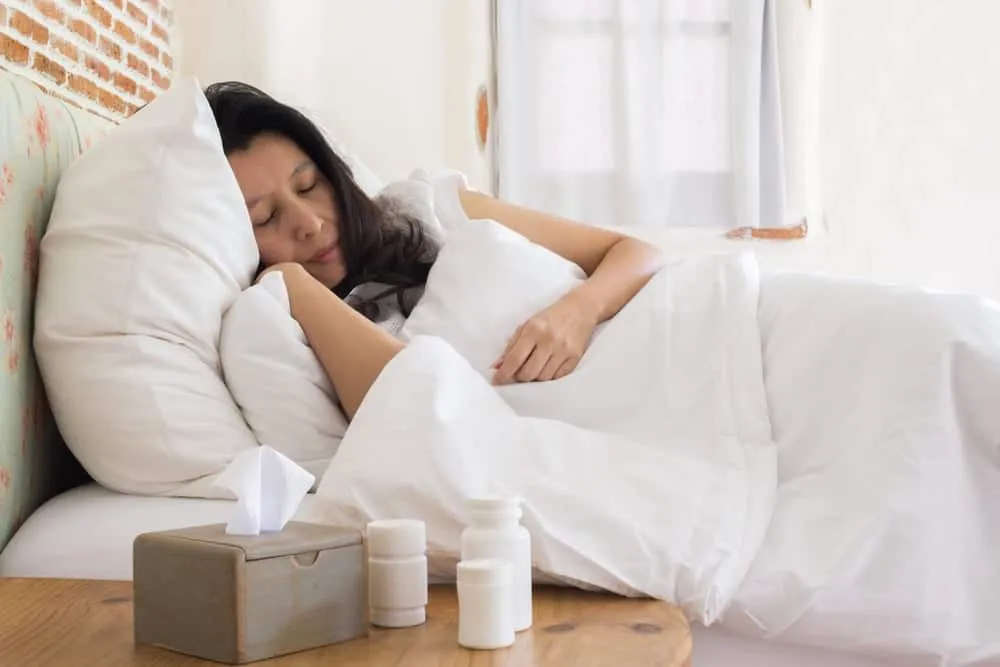 nằm xuống bị nghẹt mũi