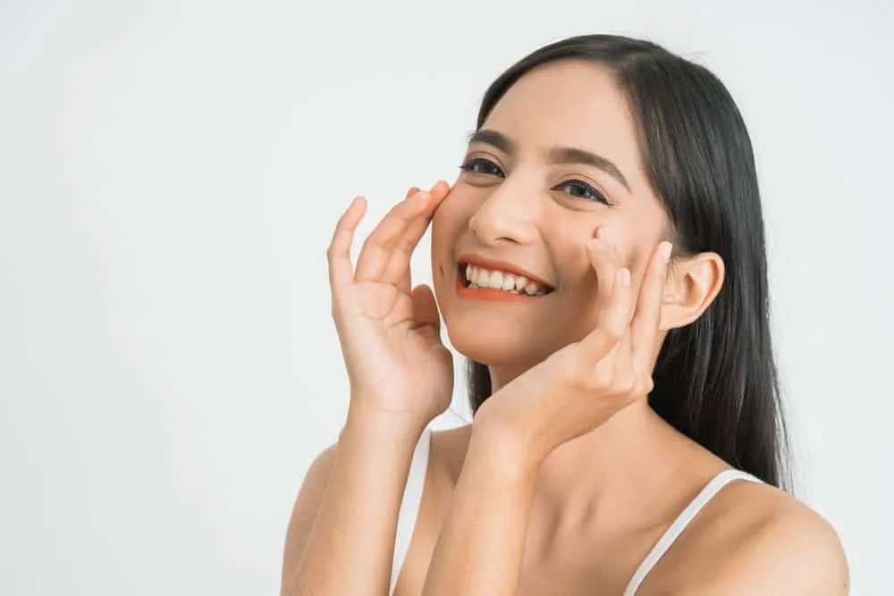 dùng niacinamide bị rát 