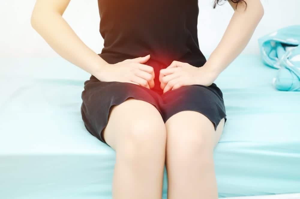 Bị đau lưng dưới ở nữdo bệnh phụ khoa