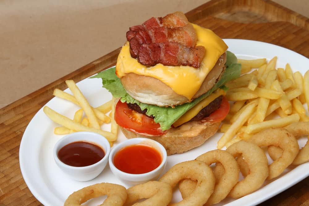 nguyên nhân gây viêm túi thừa đại tràng