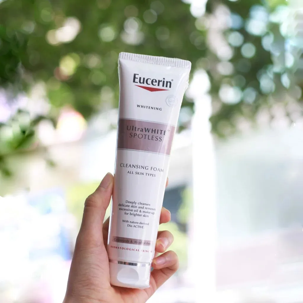 Top 10 sữa rửa mặt trắng da Eucerin