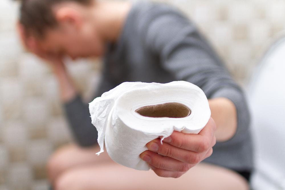 ngộ độc thực phẩm nặng nên làm gì