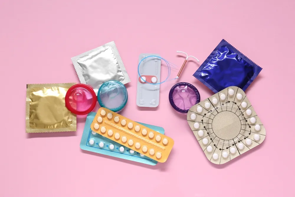 1 tháng không có kinh nguyệt có sao không