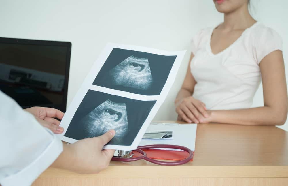 thai 9 tuần bụng đã to chưa