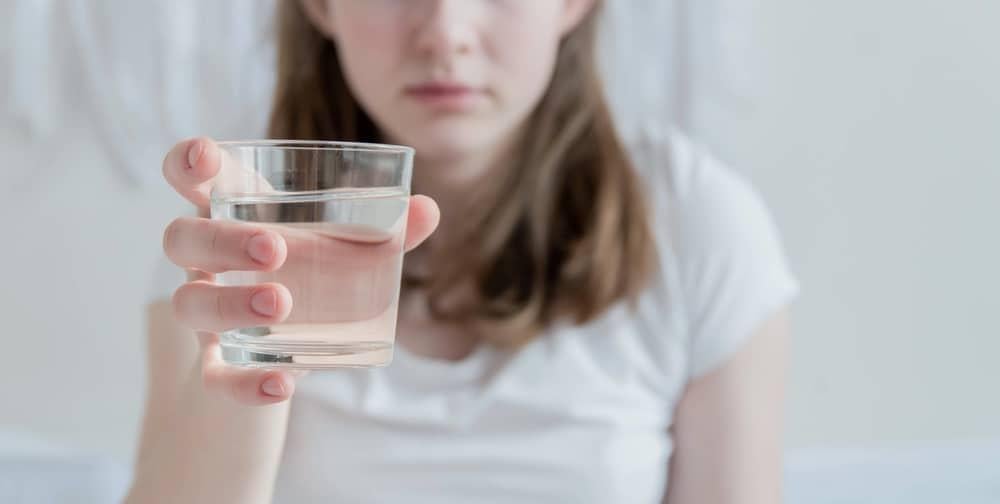 nóng trong người phải làm sao