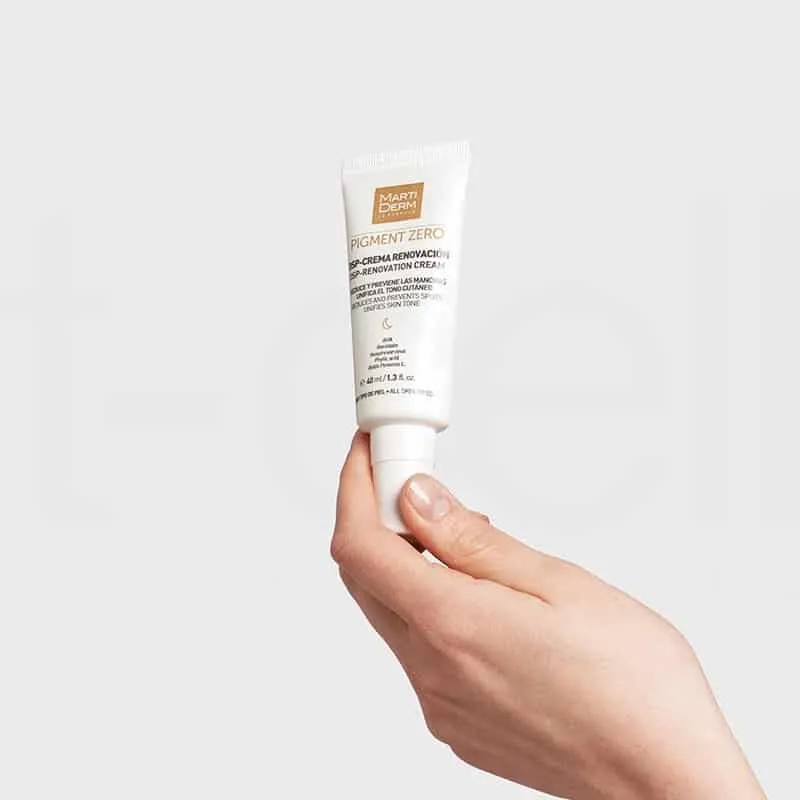 Kem dưỡng trắng da mặt MartiDerm 