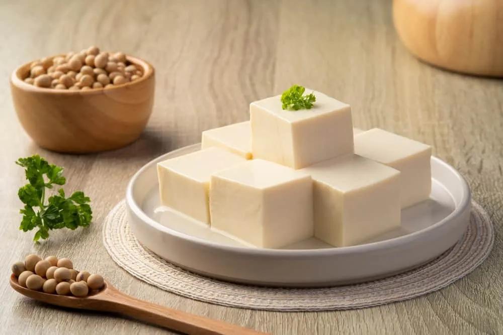 bà đẻ ăn được đậu phụ không