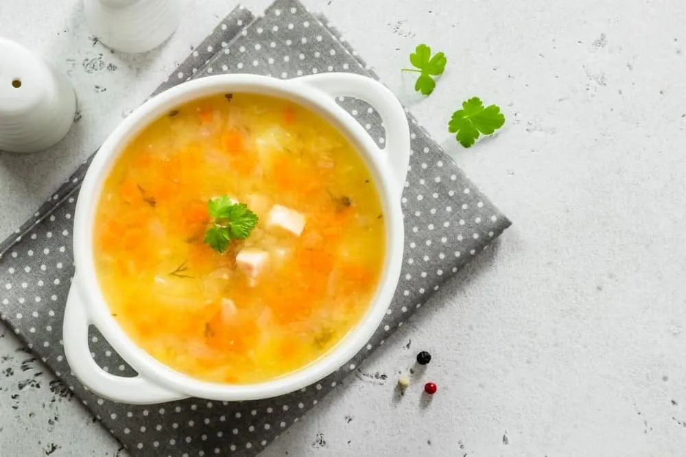 Cháo khoai tây cho bé ăn dặm 