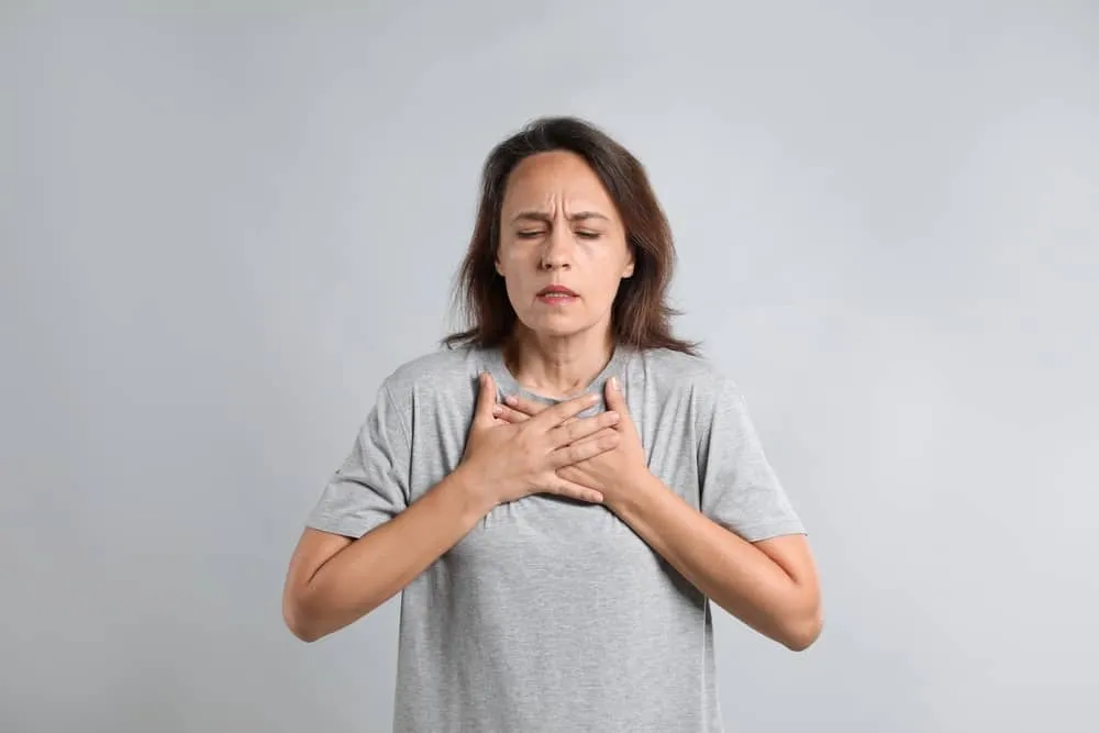 triệu chứng thở khò khè