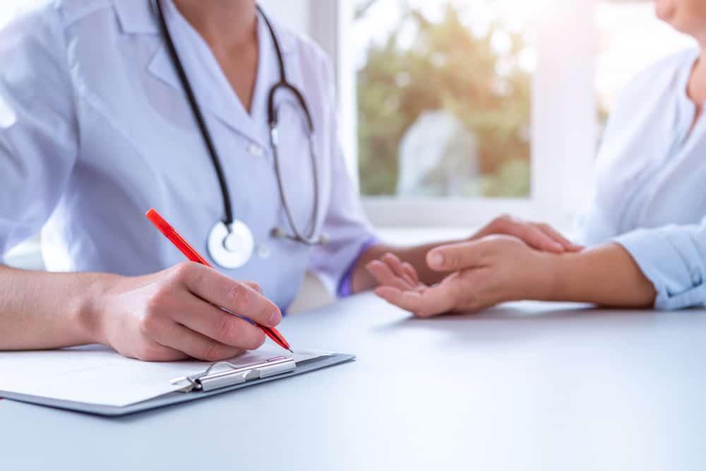 điều trị viêm cơ tay do nhiễm khuẩn