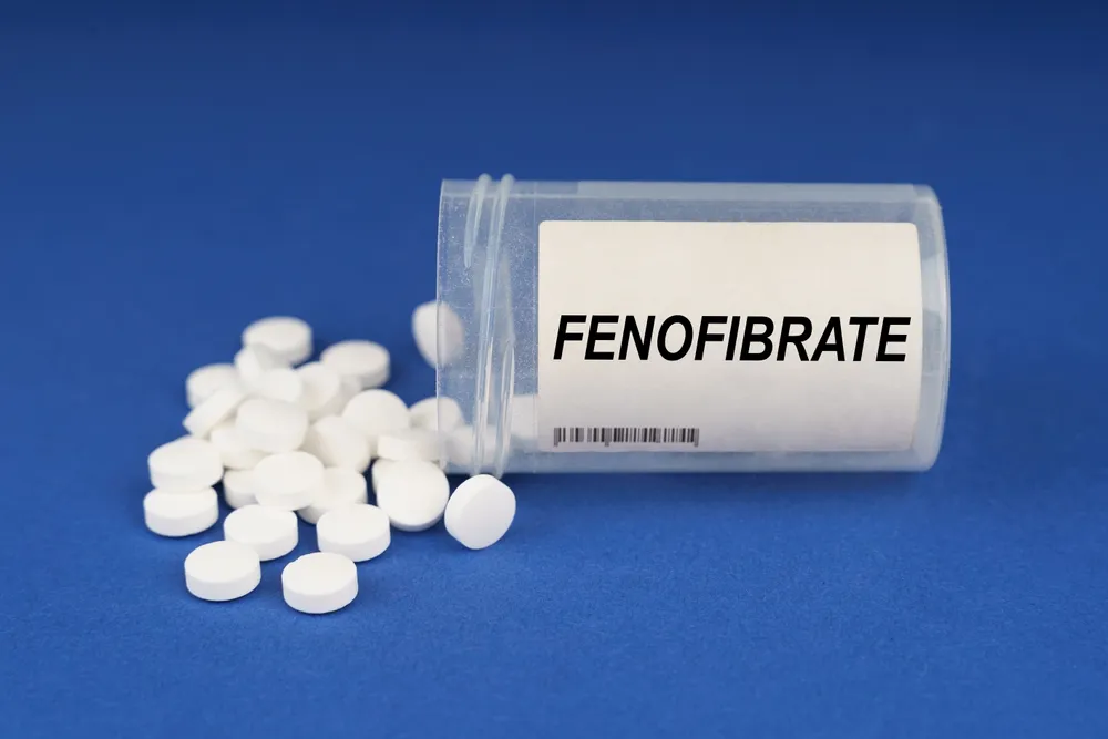 Triglyceride cao uống thuốc gì? Fenofibrate