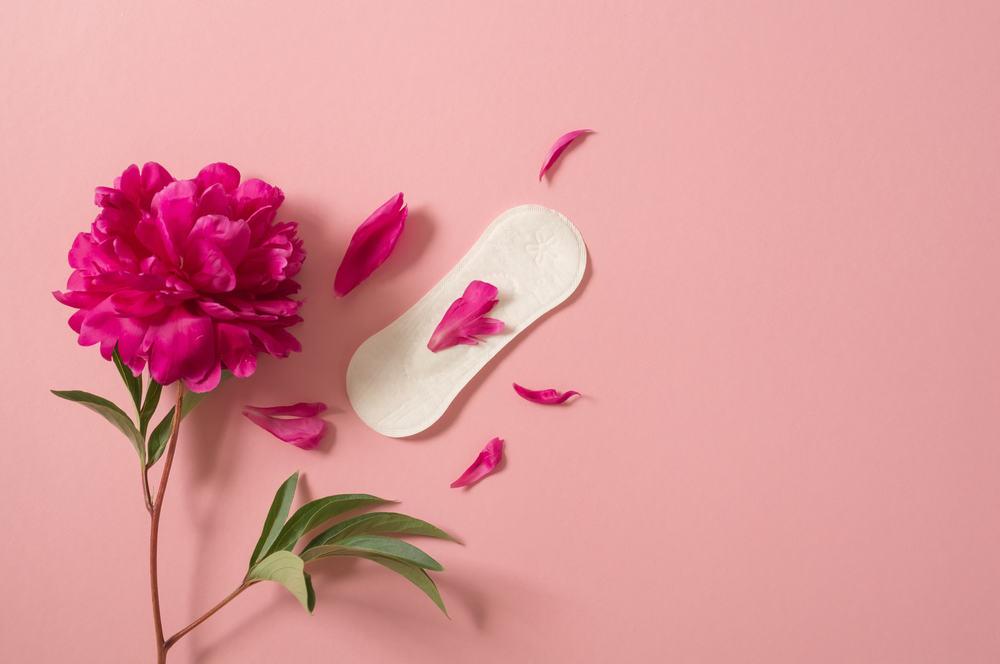 mang thai 4 tuần có dấu hiệu gì: ra đốm máu