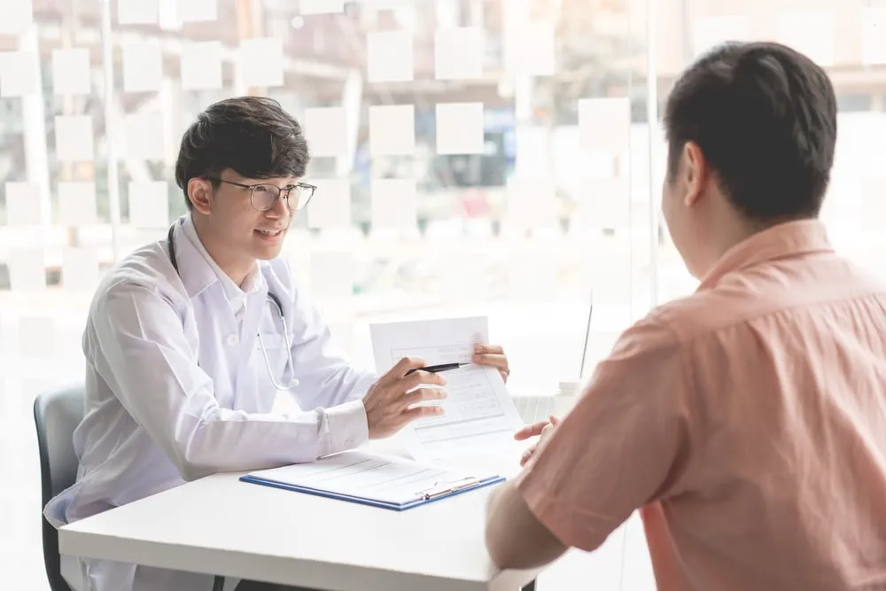 Yết hầu to thì sao