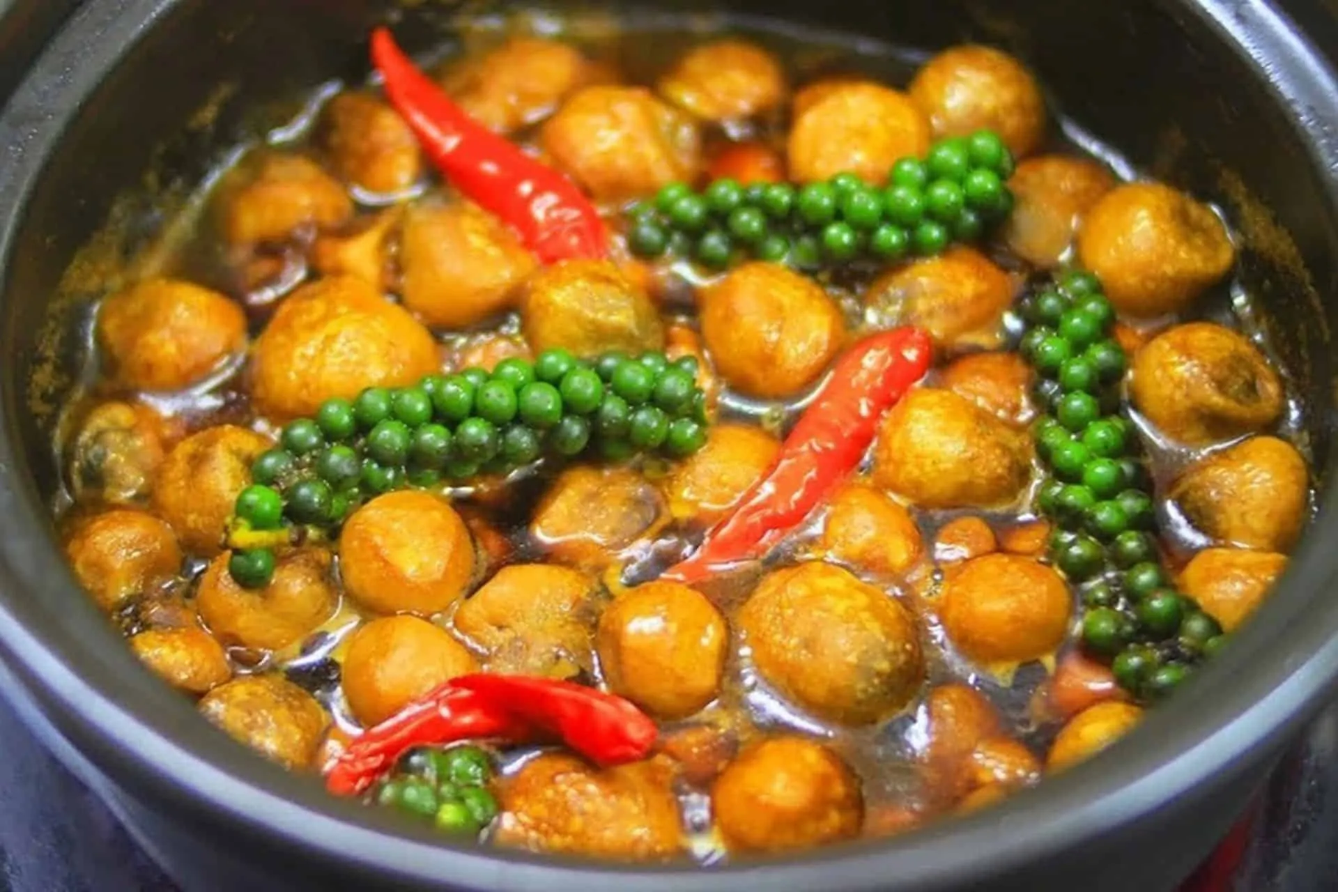 Nấm rơm kho tộ - Một trong những món ăn chay ngon có thể ăn mỗi ngày hay thậm chí là đãi tiệc chay