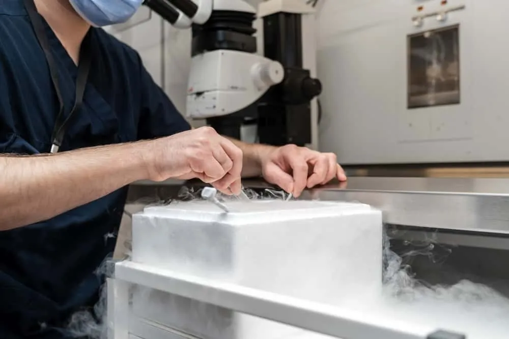 Giải đáp thắc mắc: Trữ trứng giá bao nhiêu? 