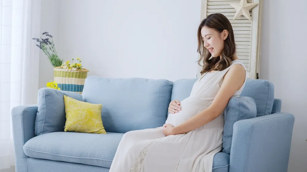 thai máy có nhói bụng không