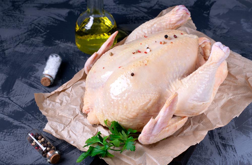 Cách làm gà ủ muối thảo mộc