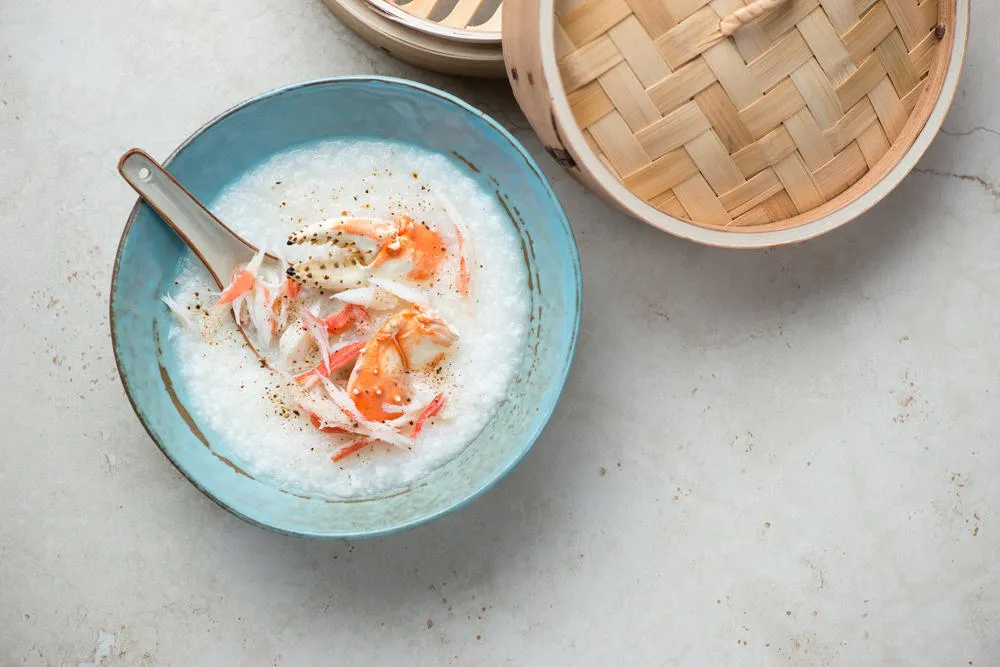 cách nấu cháo hải sản cho bé ăn dặm: cháo ghẹ
