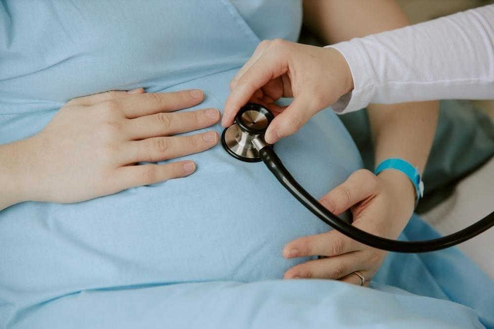 Tử cung to hơn bình thường