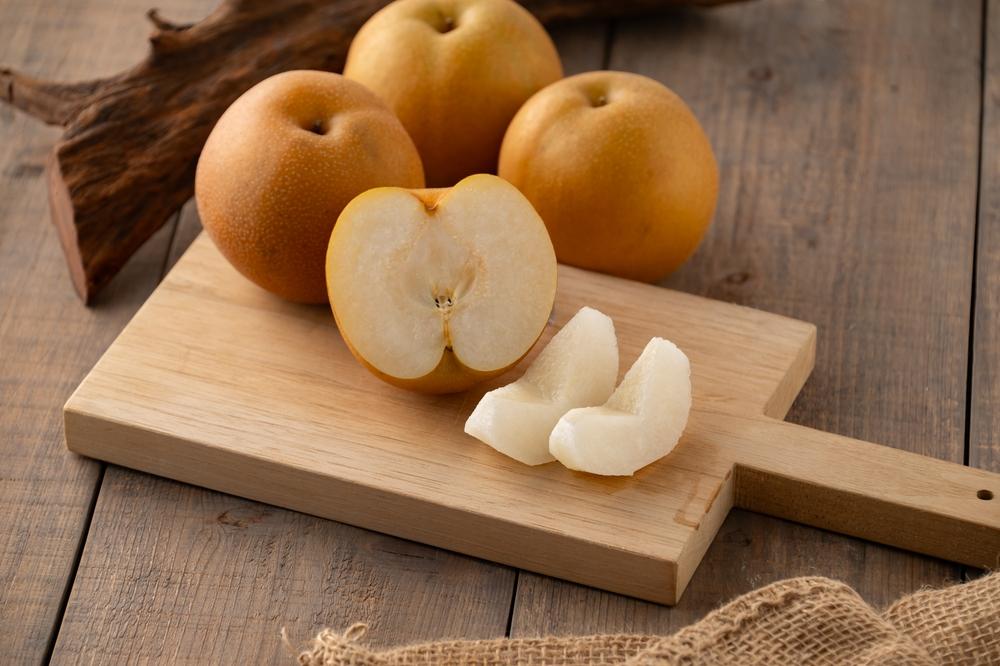 Bà bầu ăn lê được không