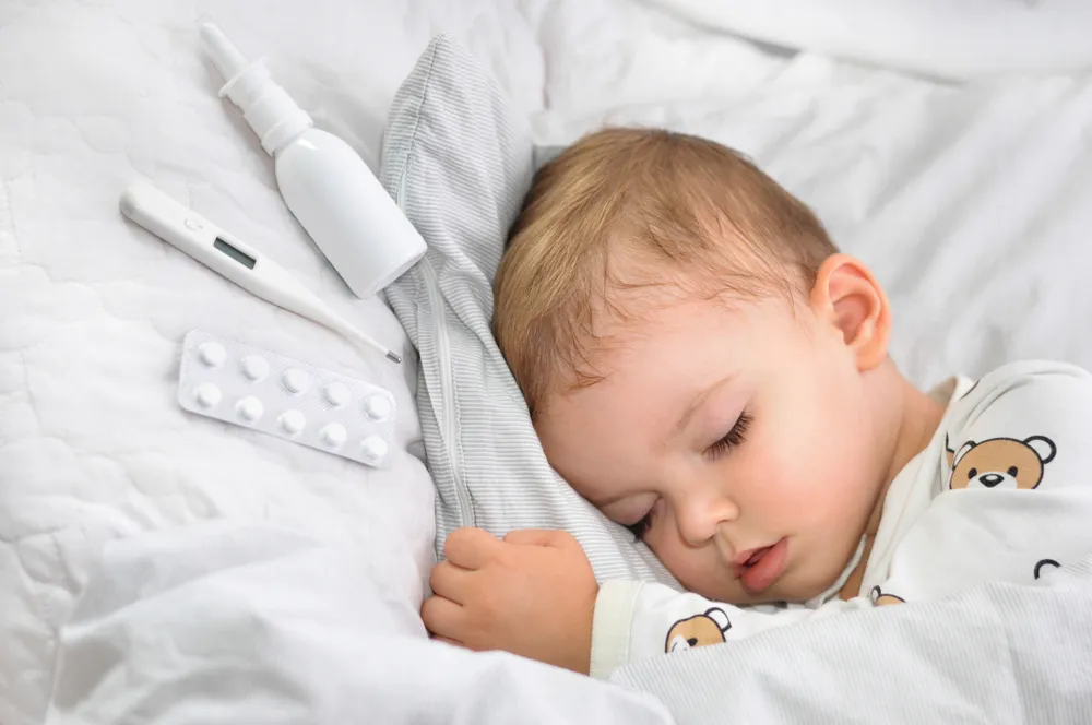 Khi nào cần hút mũi cho bé