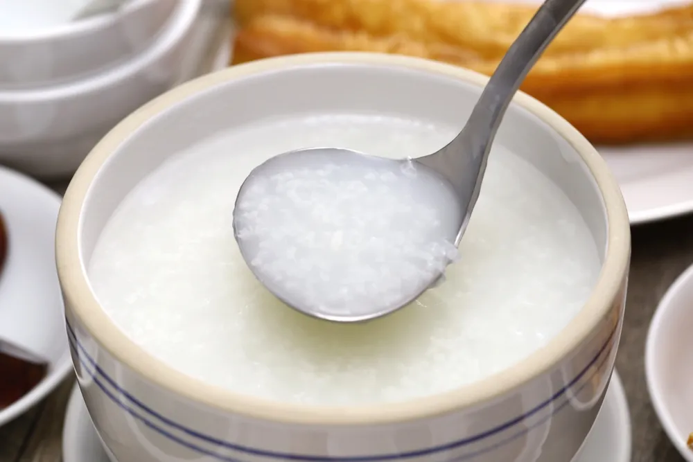 cháo trắng để tủ lạnh được bao lâu? 