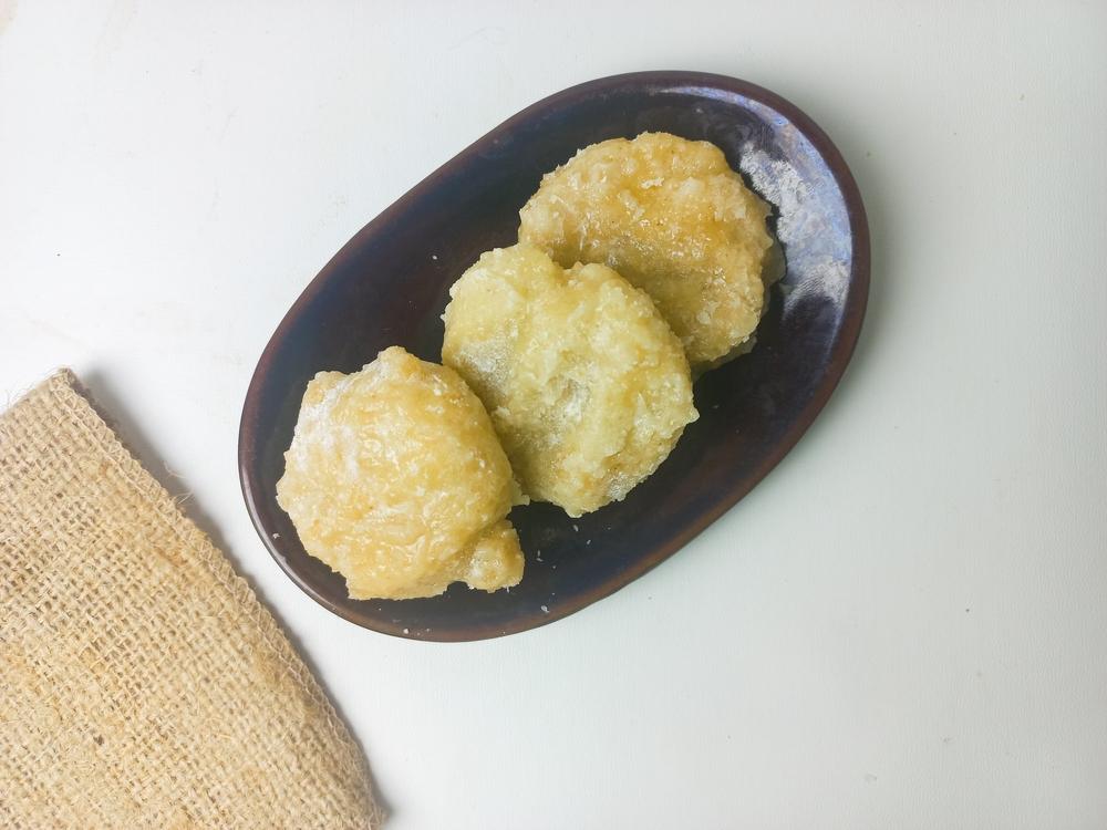 cách làm bánh rán khoai tây chùm ngây ăn dặm cho bé