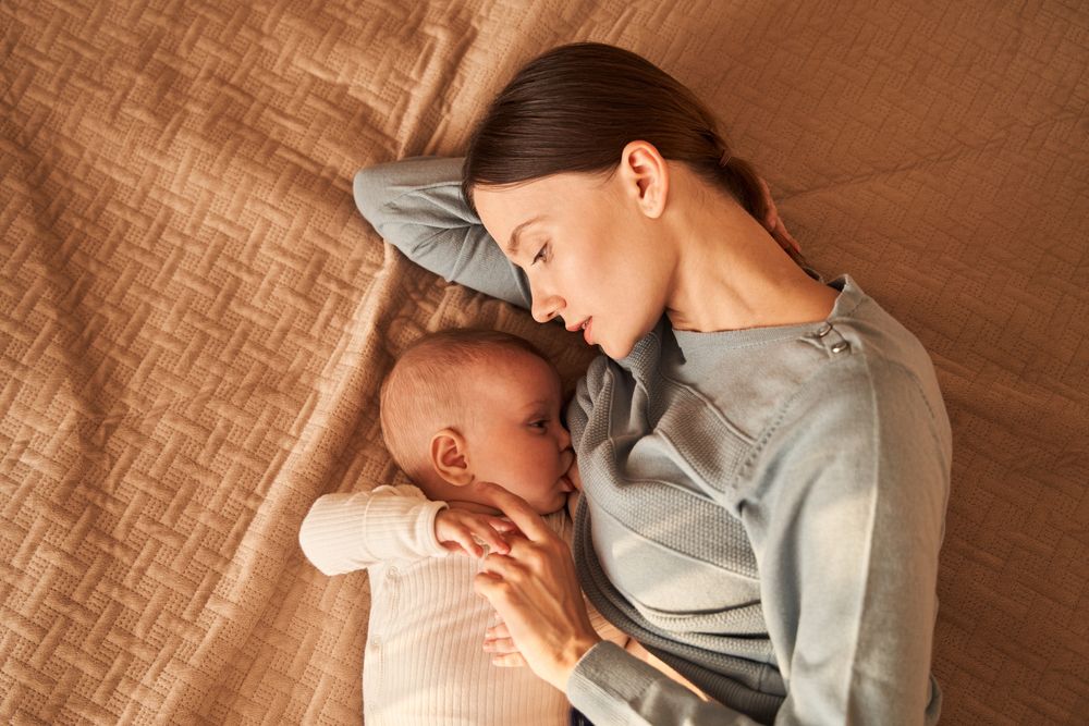 trẻ sơ sinh bị tưa lưỡi phải làm sao