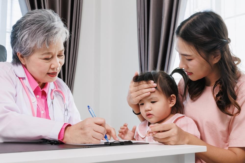 điều trị bệnh sốt xuất huyết