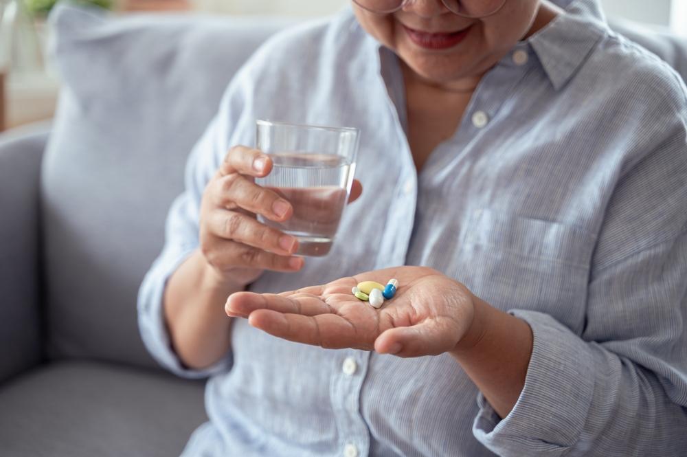 điều trị người cao tuổi nhiễm virus hợp bào hô hấp 