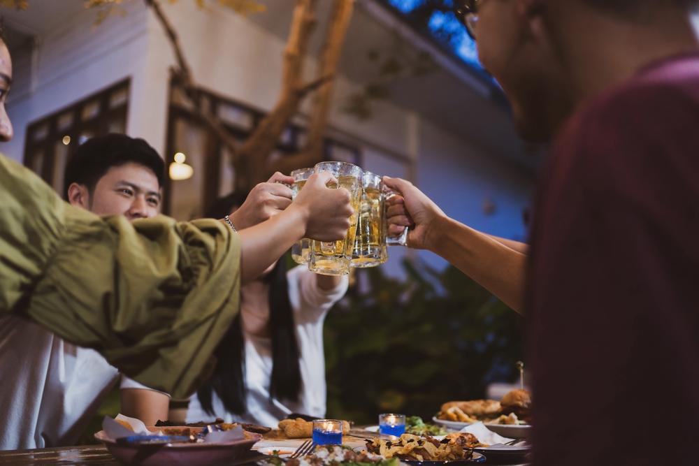 Tác hại khi uống bia rượu