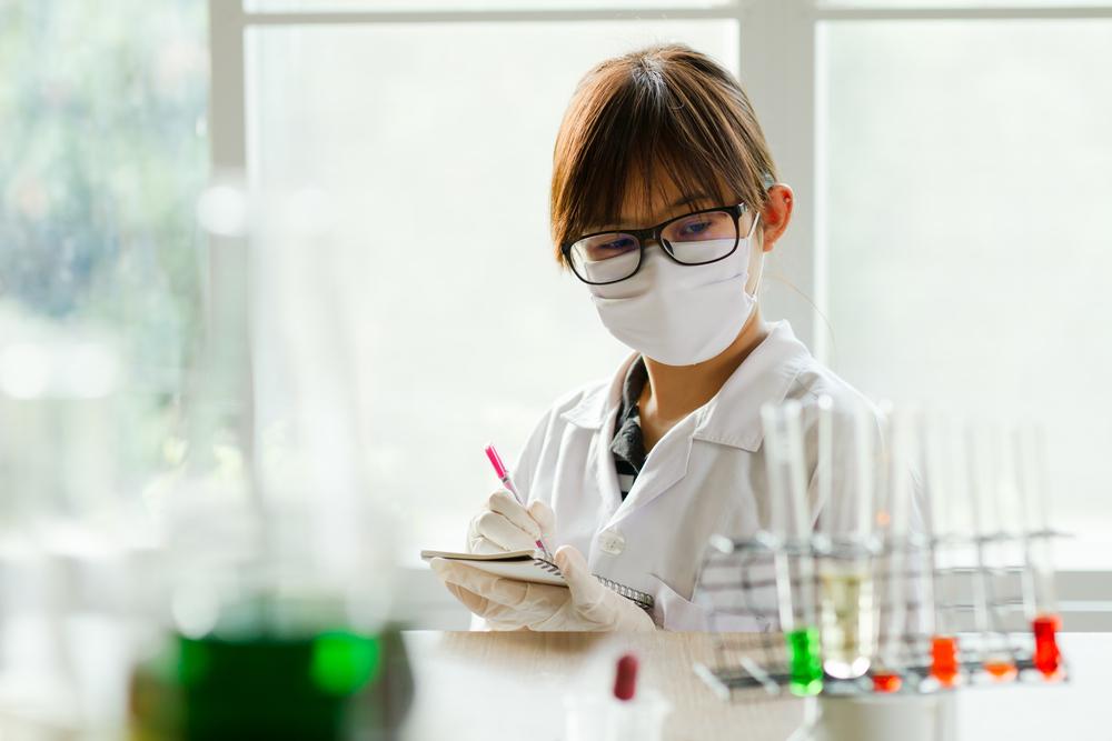 Phân loại dược mỹ phẩm