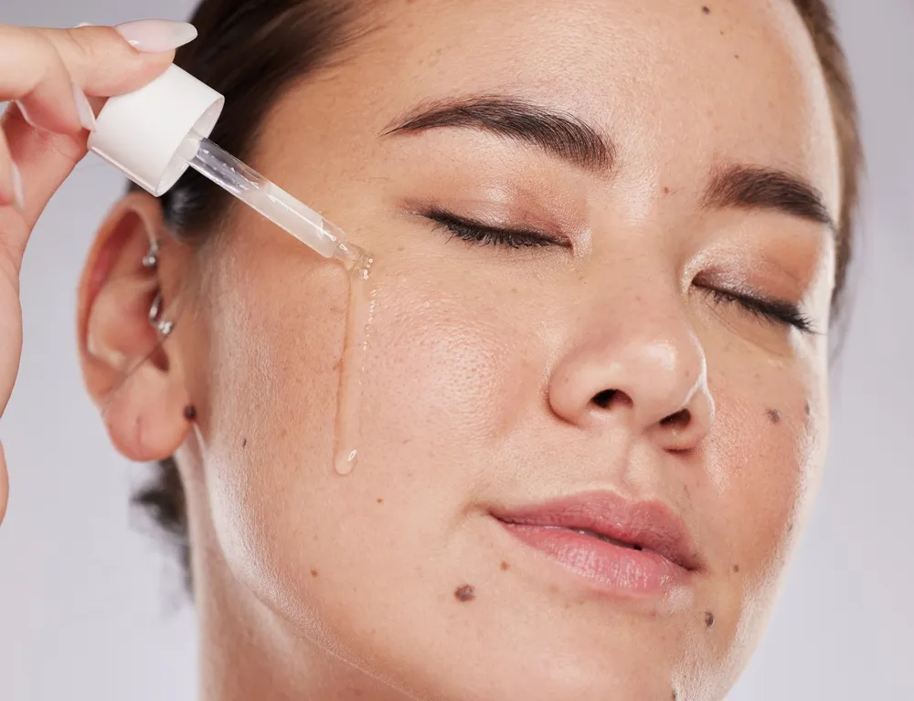 Dùng Retinol bị sạm da phải làm sao? 5 bước chăm sóc để da nhanh phục hồi